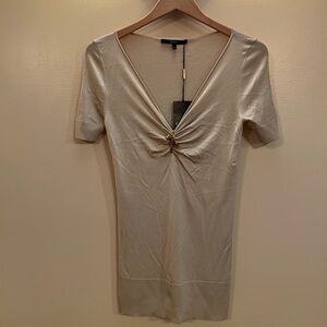Gucci gold beige tshirt with tags